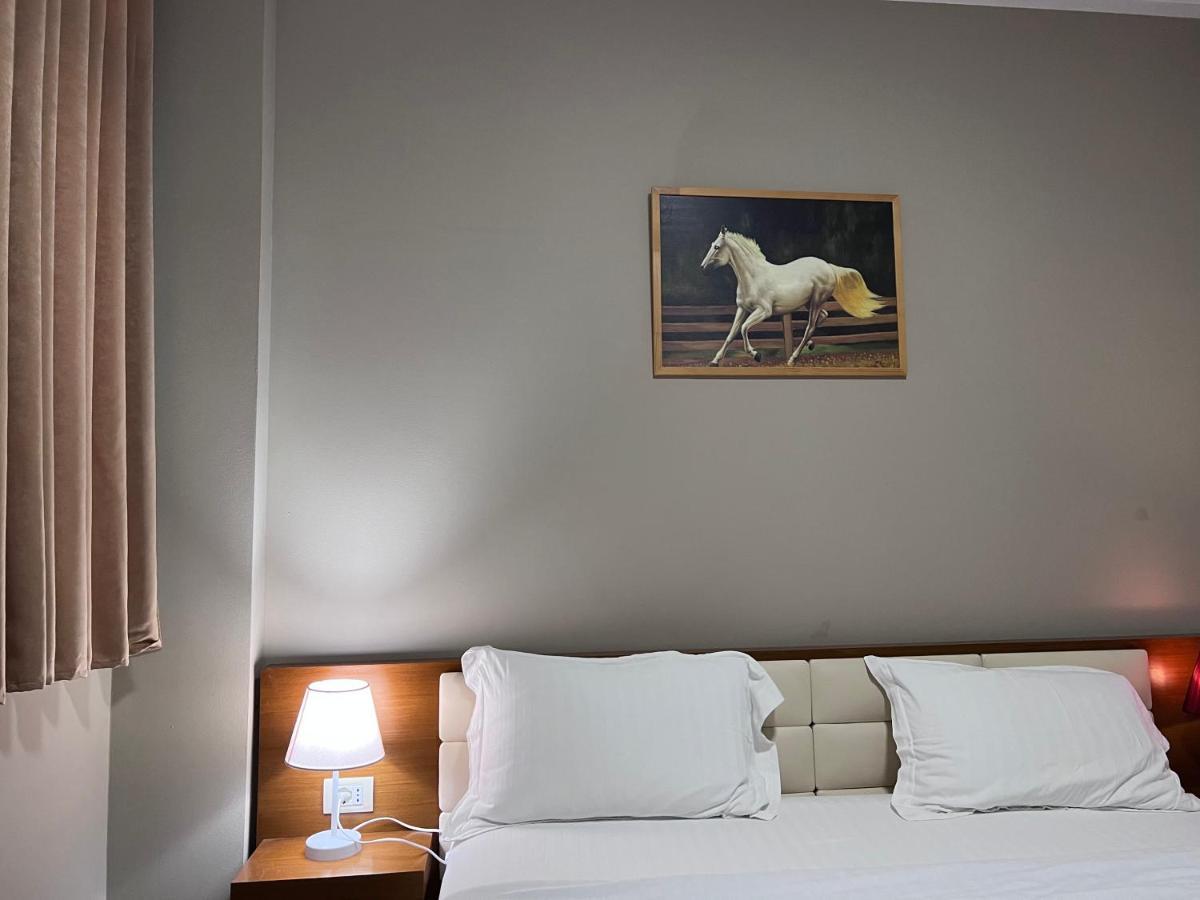 Bobi Hotel Shkodra Exterior foto