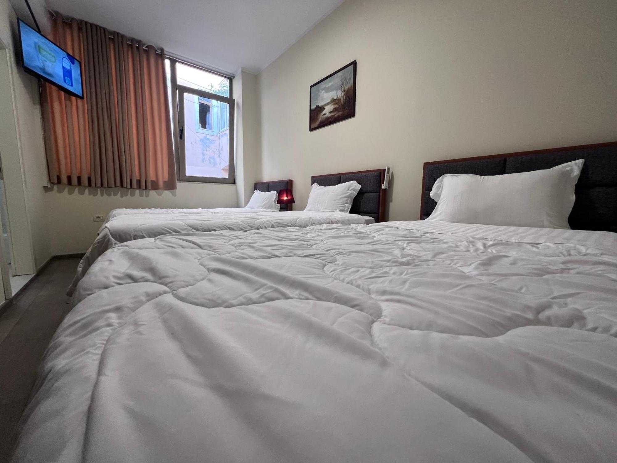 Bobi Hotel Shkodra Exterior foto