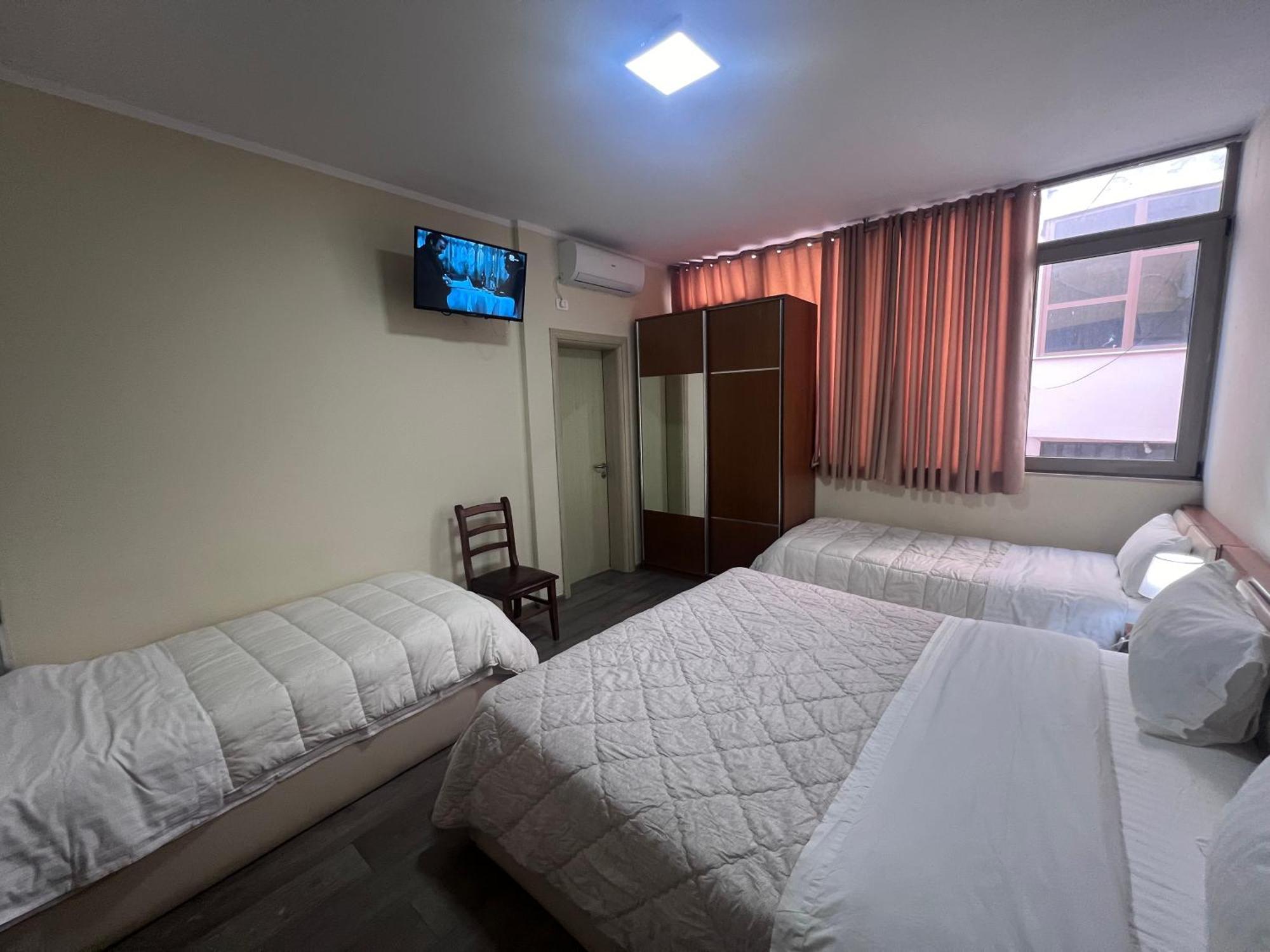 Bobi Hotel Shkodra Exterior foto