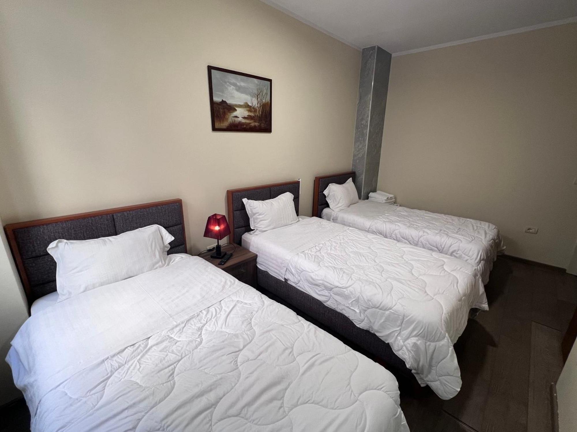 Bobi Hotel Shkodra Exterior foto
