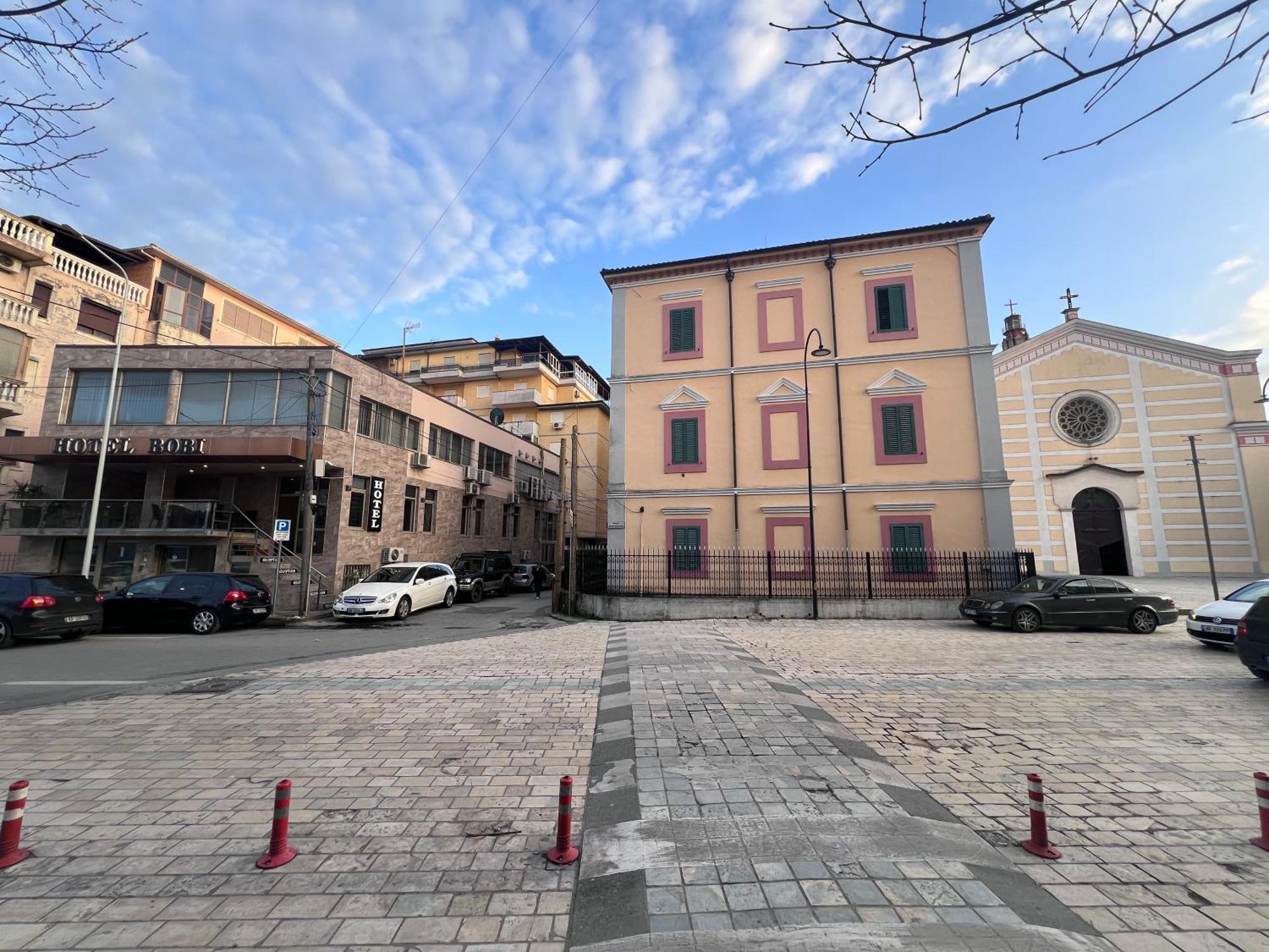 Bobi Hotel Shkodra Exterior foto